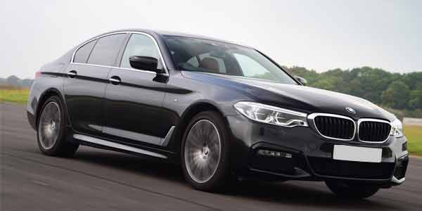 BMW 520i for rent in dubai